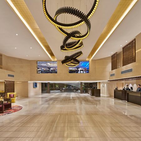 Holiday Inn Golden Mile By Ihg Hongkong Eksteriør billede