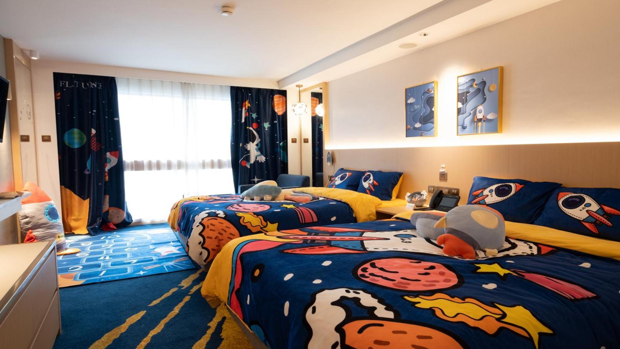 Holiday Inn Golden Mile By Ihg Hongkong Eksteriør billede